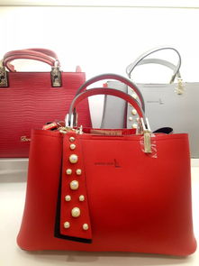 箱包精品推薦 箱伴一生，包你經典文具